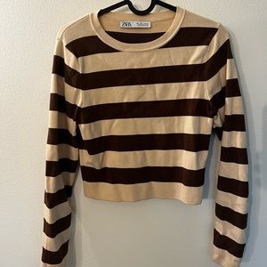 Brown and tan crop top long sleeve